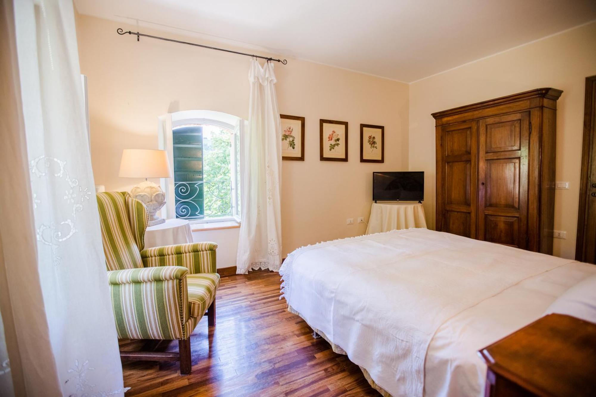 Massimago Wine Relais Villa Mezzane di Sotto Екстериор снимка